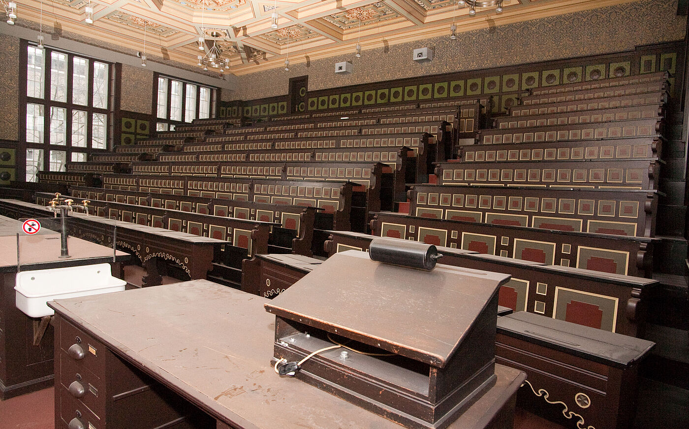 Historischer Hörsaal an der Universität Hannover