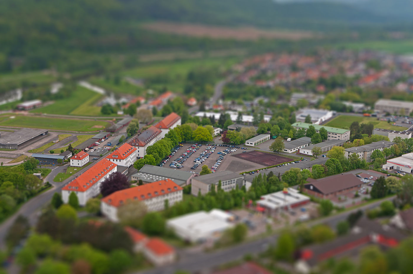 Luftbild der Hochschulgebäude der Polizeiakademie Niedersachsen am Campus Hann. Münden